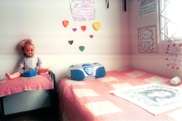 ni&ntilde;os combatientes