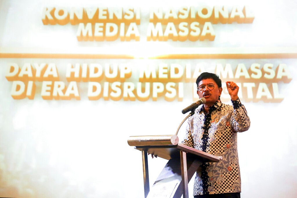 202105asia_indonesia_minister_plate