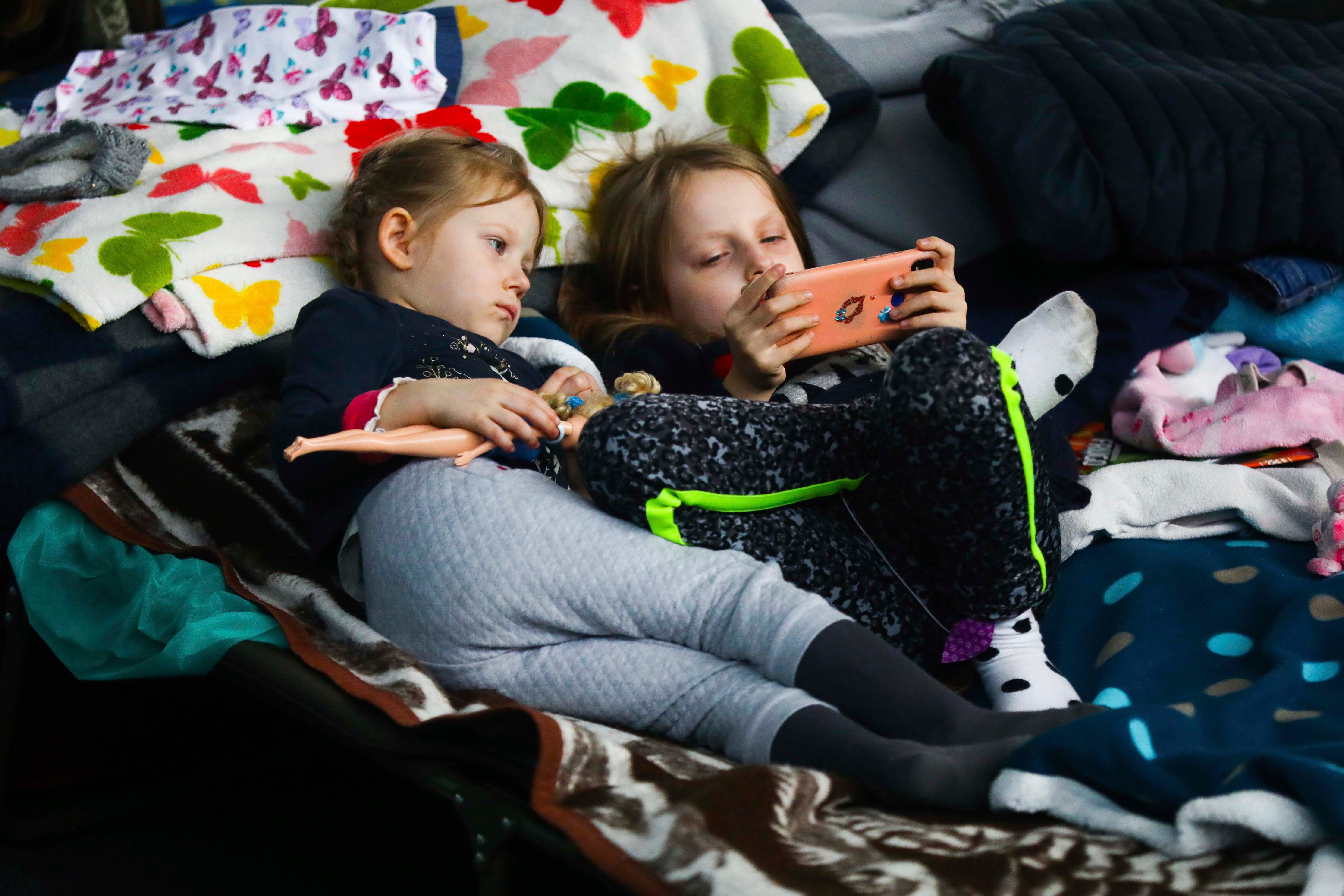 Ukrainian refugee children in Poland