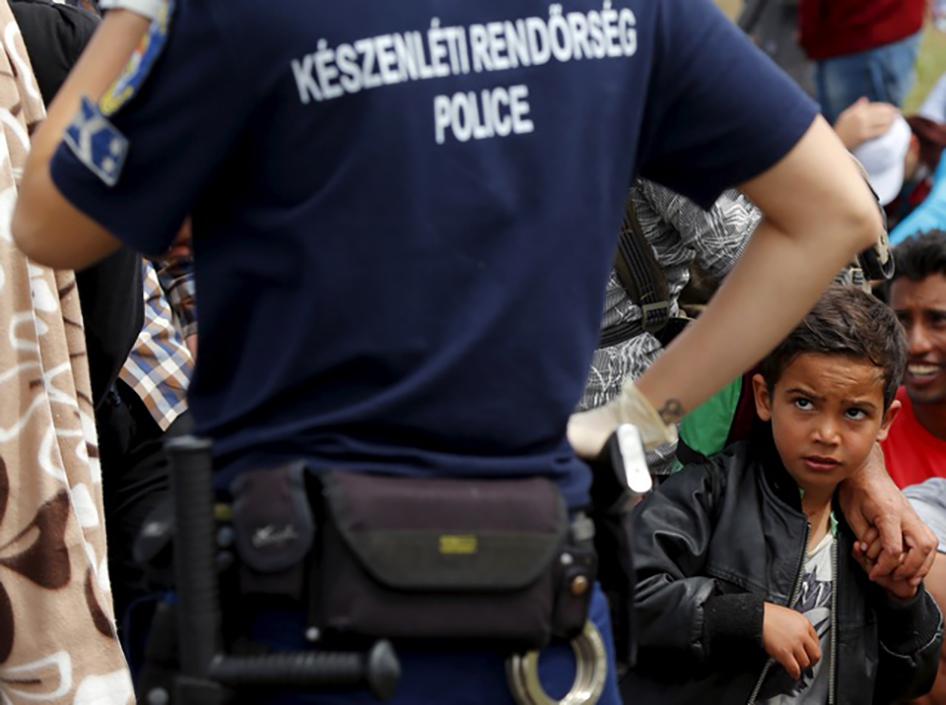 2015_08_EU_migrant_child