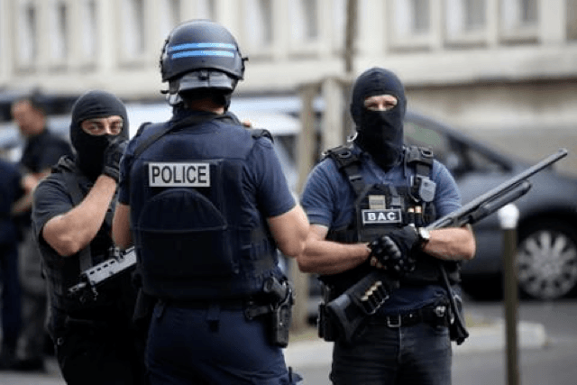 2016_EME_France_stateofemergency_1_FR
