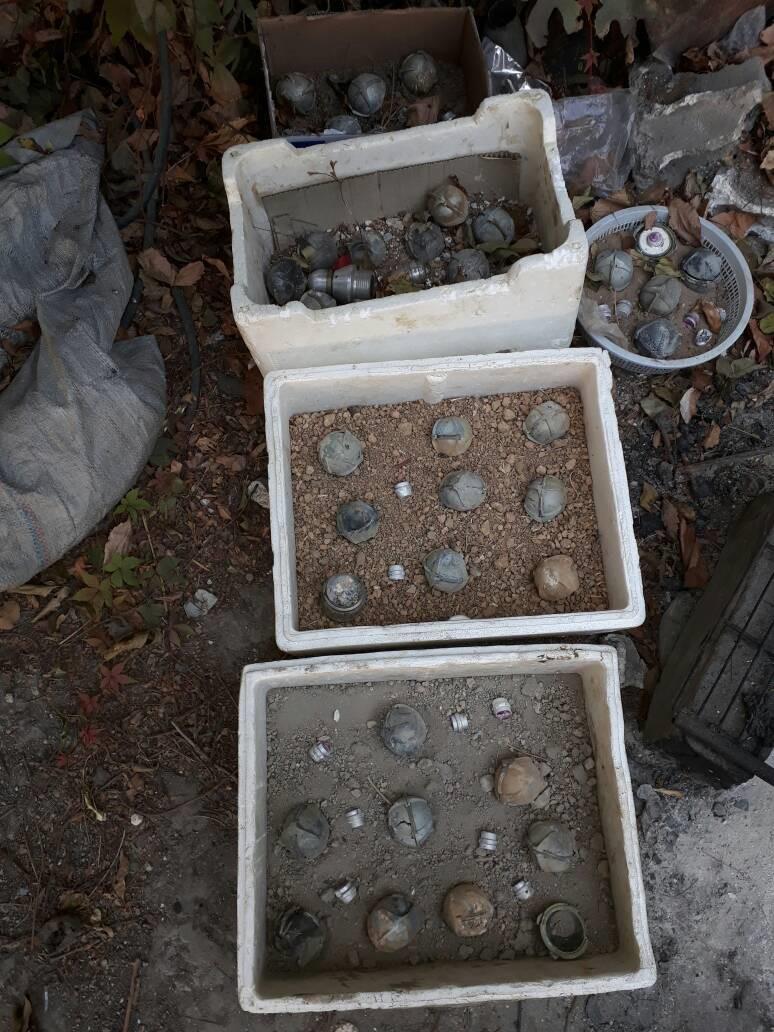 صورة لذخائر لم تنفجر من طراز ShOAB-0.5 في قلعة المضيق، سوريا. © 2017 خاصةٍ