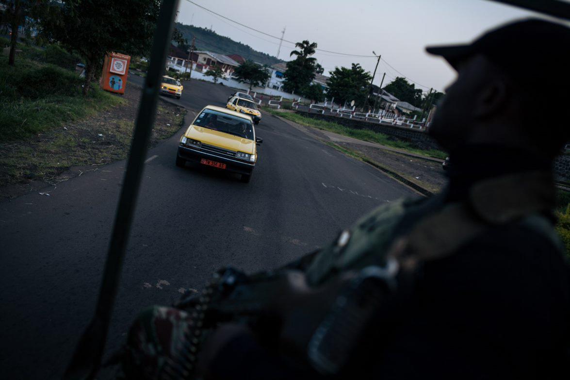 Soldiers of the 21st Motorized Infantry Brigade patrol in the town of Buea, South West region, April 2018. 