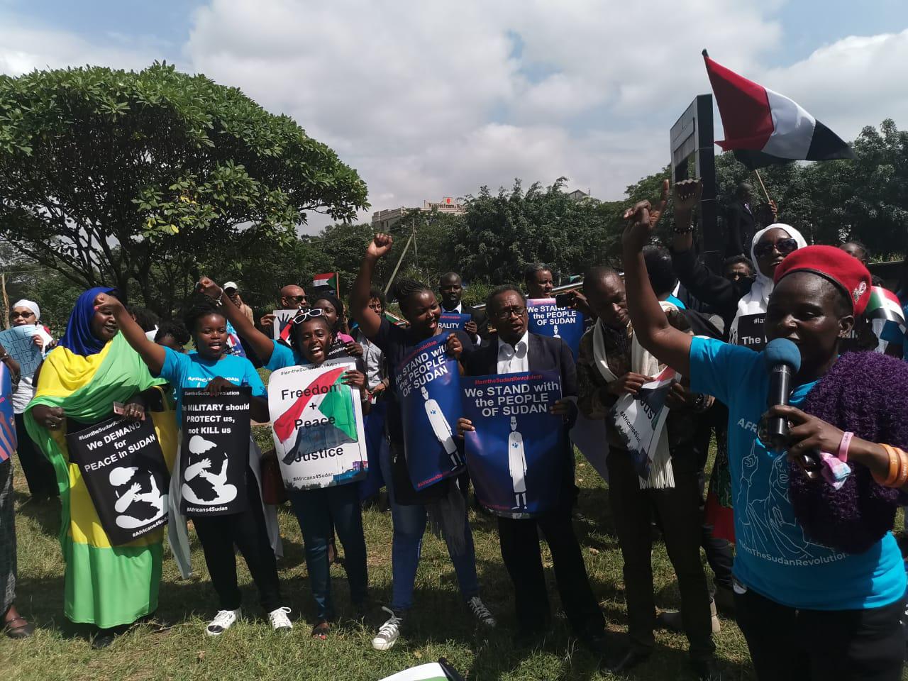 201906africa_kenya_sudan_protest