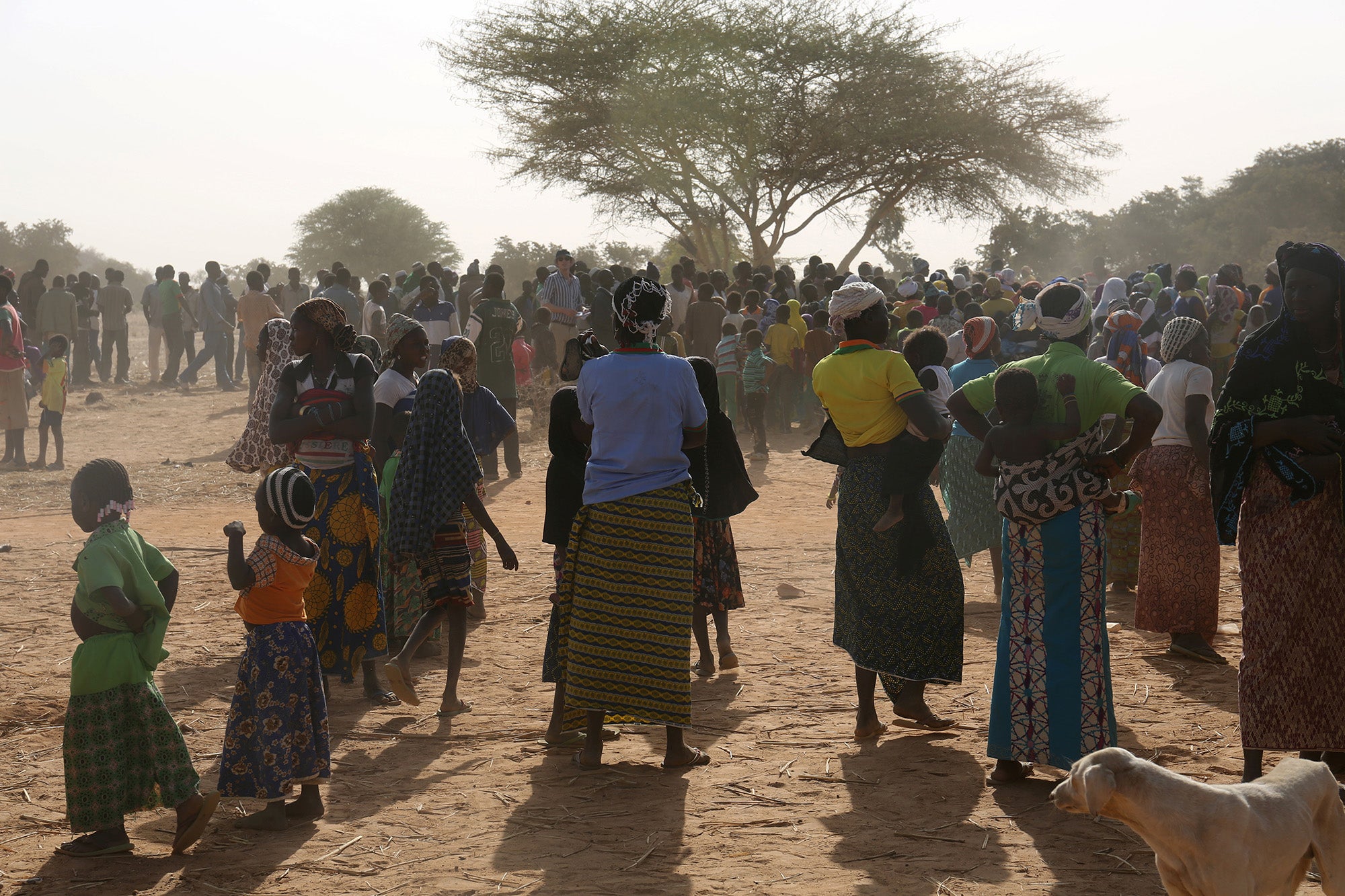 Displaced people await aid at a village in Dablo area, March 1, 2019.