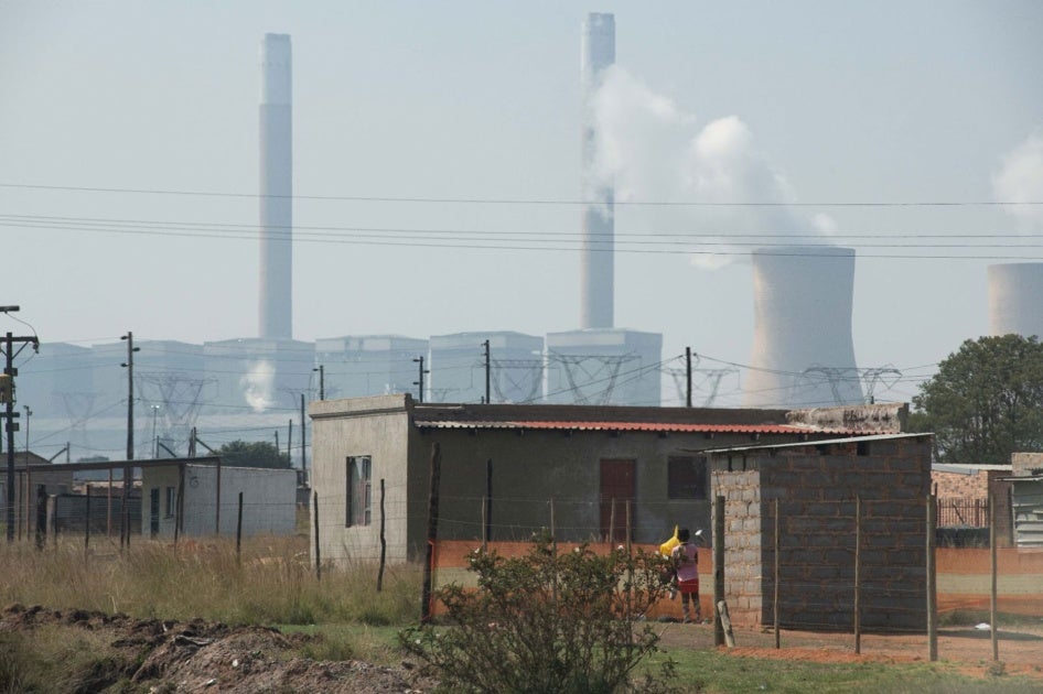 Fence line communities near Duvha Power Station, Mpumalanga, South Africa. 