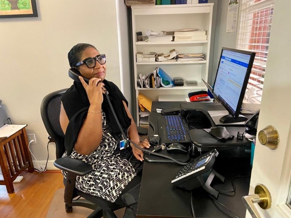 Darna Savariau-Daley, intervenante de crise au Centre de crise Gerstein de Toronto.