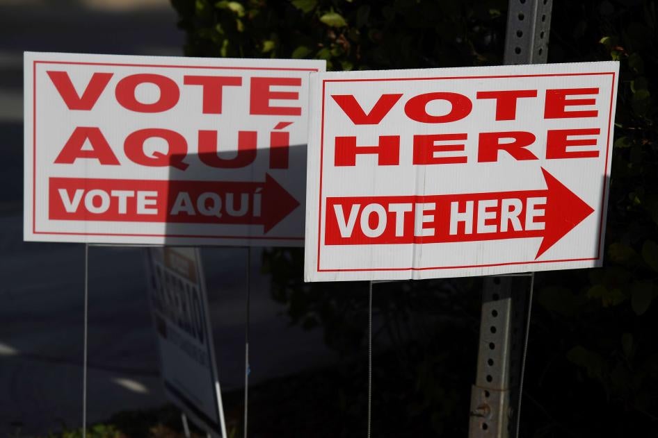 A polling location on the first day of early in-person voting, Coral Springs, Florida, October 24, 2022. 