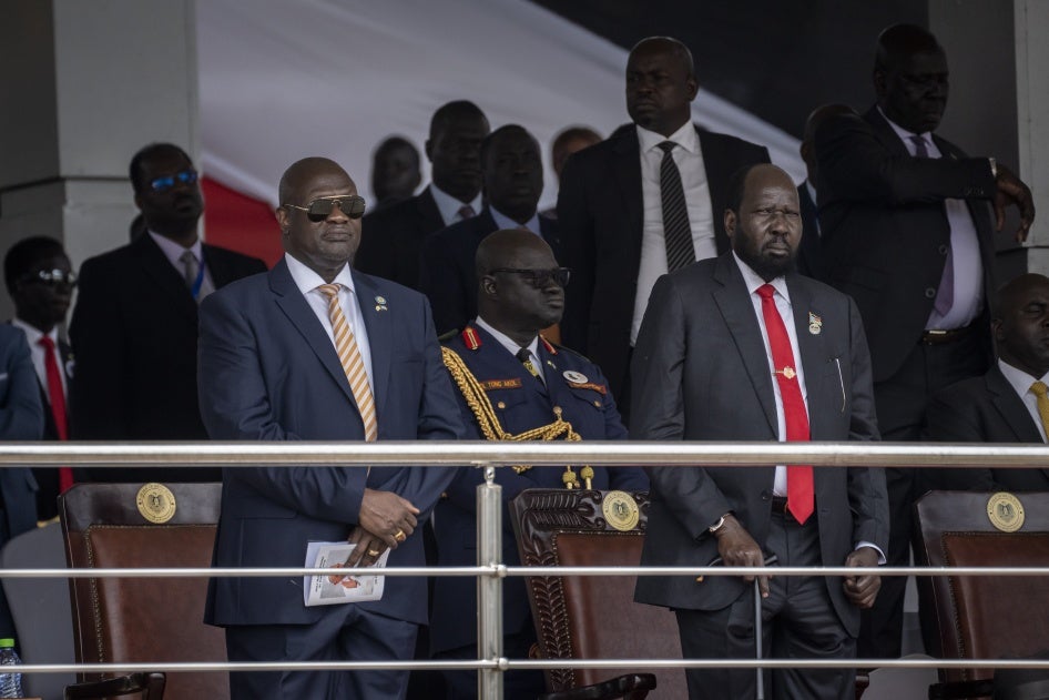 South Sudan's President Salva Kiir, right, and Vice President Riek Machar