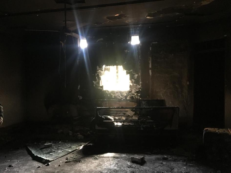 MENA-Iraq-Mosul-mass-graves-Nov-2016-4