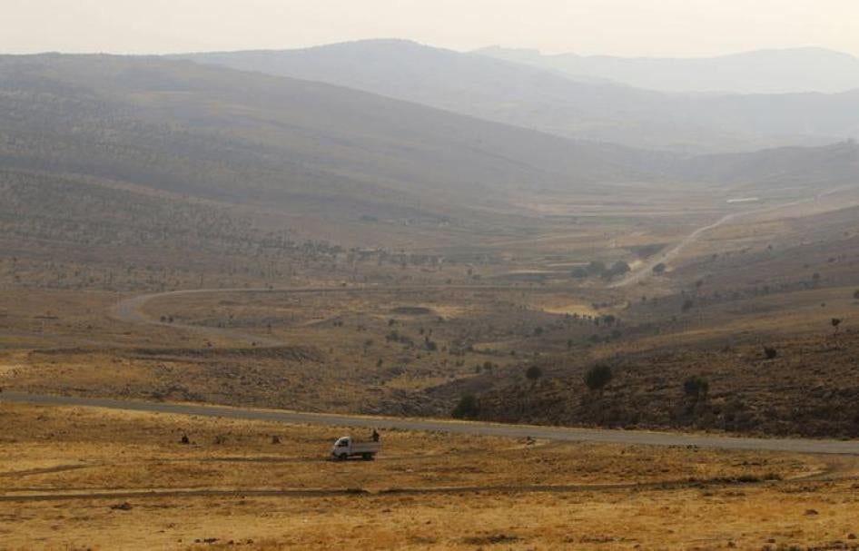 A general view of Mount Sinjar in northern Iraq August 13, 2014. © 2014 Reuters