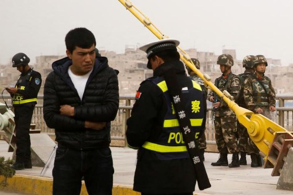China: Police DNA Database Threatens Privacy PHOTO