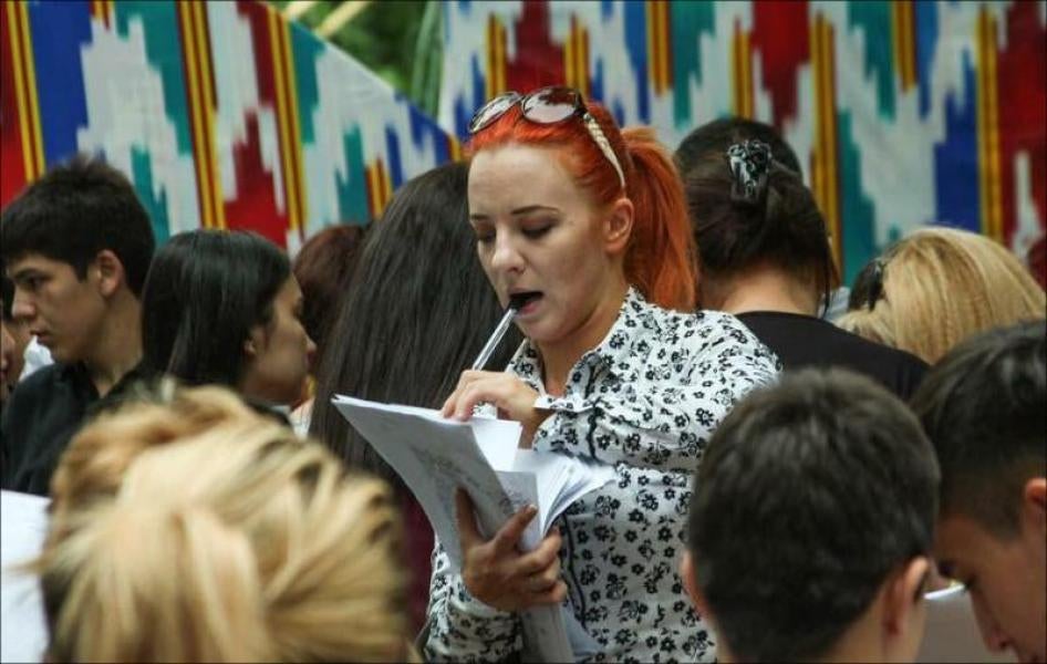 Гражданскую активистку Марию Леглер приговорили к 15 суткам ареста за содействие организации мирного собрания, участники которого требовали правосудия в деле об убийстве студента-медика Жасура Ибрагимова. 