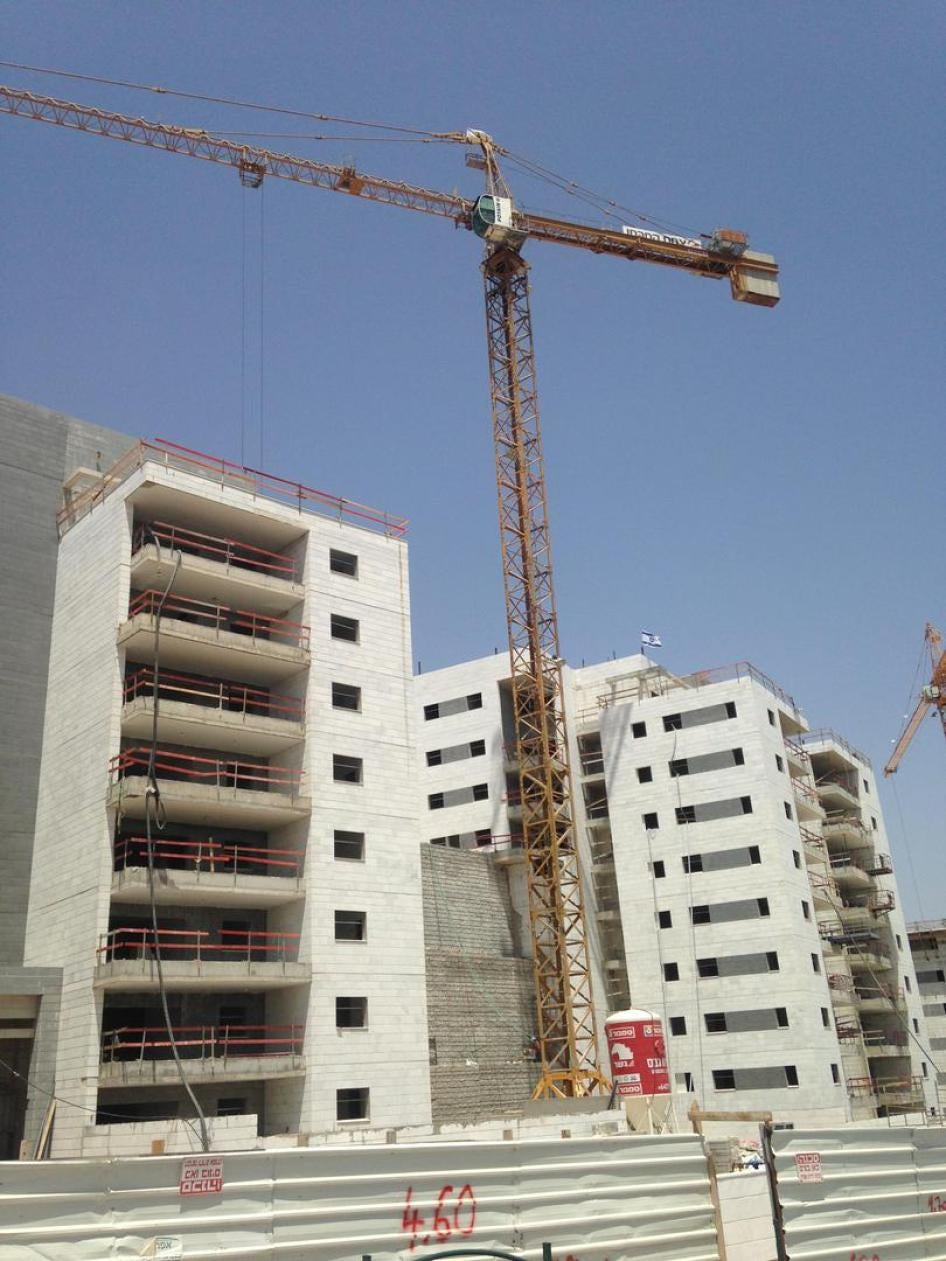 Construction of the Amirei Nof housing project in the Israeli settlement of Alfei Menashe.