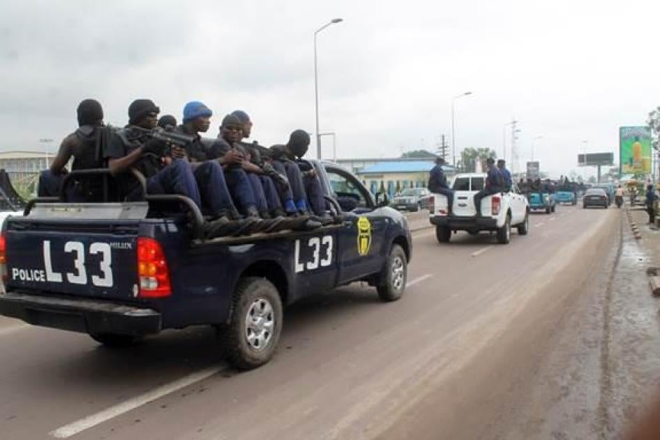 Congolese police taking part in the first Operation Likofi in Kinshasa, December 2, 2013.
