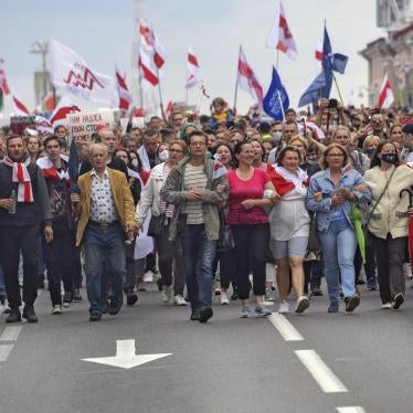 Protesters objecting to the flawed August presidential election and the government's brutality, in march along the Independence Prospect during the "March of Unity" rally in Minsk, Belarus on Sunday, Sep. 6, 2020, Belarus.© 2020 SIPA USA via AP