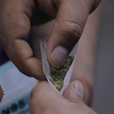 Young people consumed marijuana and demonstrated at the Monumento a la Revolución in Mexico City on the occasion of Weed Day, April 20, 2021.