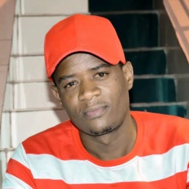 202401africa_rwanda_niyonsenga_cropped_fr