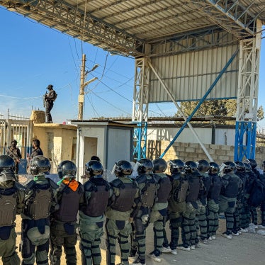 Syrian security forces take control of al-Hol camp in the desert region of al-Hasakah Province, Syria, on January 21, 2026, following the withdrawal of Kurdish forces the previous day.