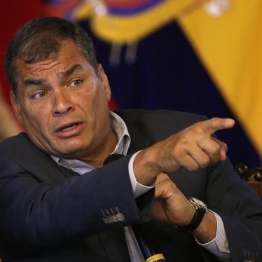 El presidente de Ecuador, Rafael Correa, durante una rueda de prensa en Quito, Ecuador, el miércoles 8 de junio de 2016. (AP Photo/Dolores Ochoa)