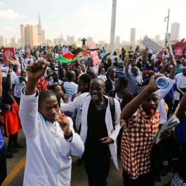 Kenyan doctors chant slogans to demand fulfilment of a 2013 agreement between their union and the government that would raise their pay and improve working conditions outside the employment and labour relations courts in Nairobi, Kenya, January 26, 2017.