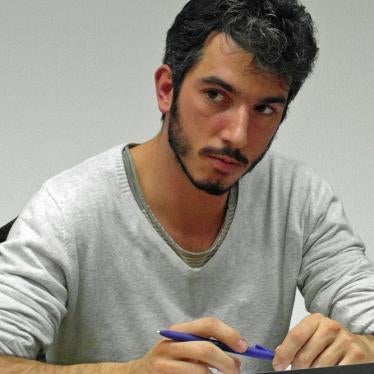 Italian journalist Gabriele del Grande holding a lecture in the Psychosocial Centre for Refugees, Düsseldorf, Germany, November 2013. 