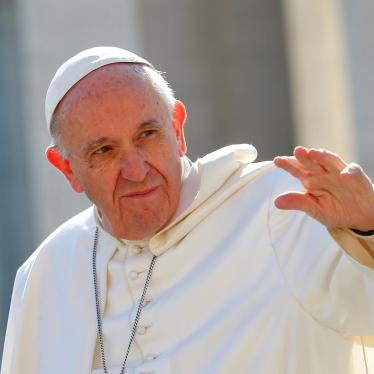 Pope Francis waves as he arrives to lead his Wednesday general audience in Saint Peter's square at the Vatican, March 15, 2017. 