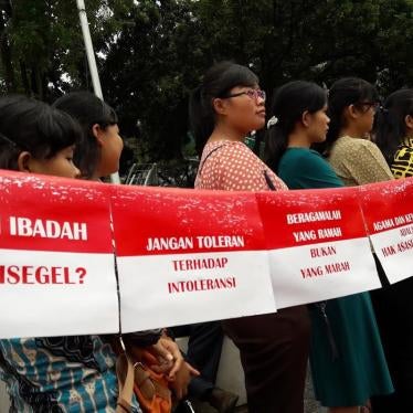 Members of Indonesia's religious minorities, including native faith believers, celebrate Indonesia’s Independence Day outside the State Palace, August 2016. 