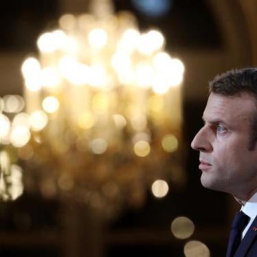 201801asia_china_macron French President Emmanuel Macron delivers his New Year wishes to the members of the press corps at the Elysee Palace in Paris, France, January 3, 2018. 