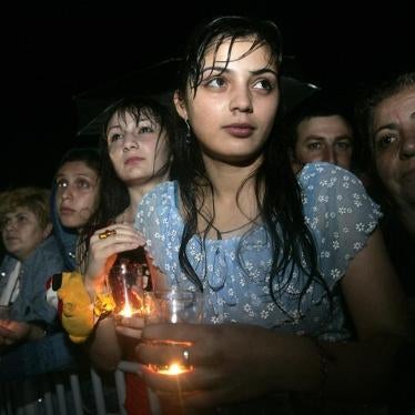 Церемония памяти в Гори, северо-западнее Тбилиси, спустя год после начала августовской войны 2008 г. между Грузией и Россией вокруг Южной Осетии. © 2008 REUTERS/David Mdzinarishvili