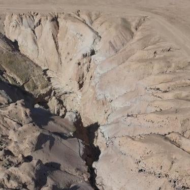 202004mena_alhota_hero