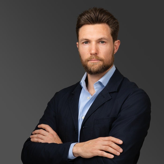 Richard Weir Headshot 